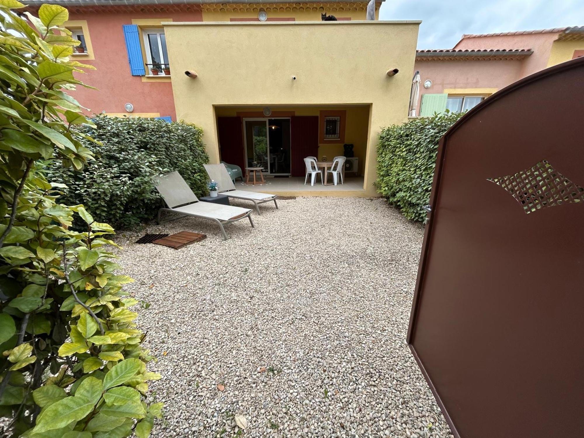 Eden En Luberon Apartment Roussillon  Exterior photo