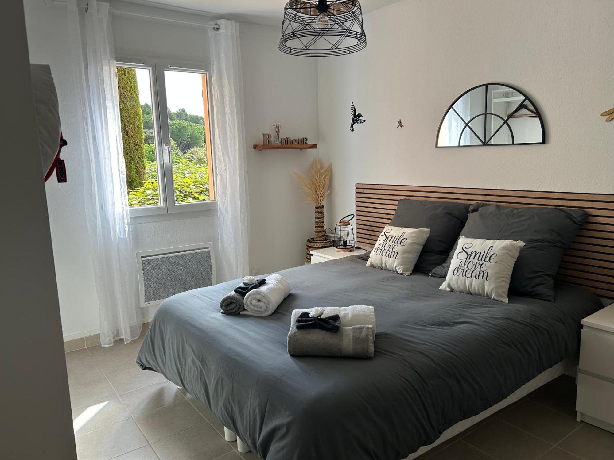 Eden En Luberon Apartment Roussillon  Exterior photo